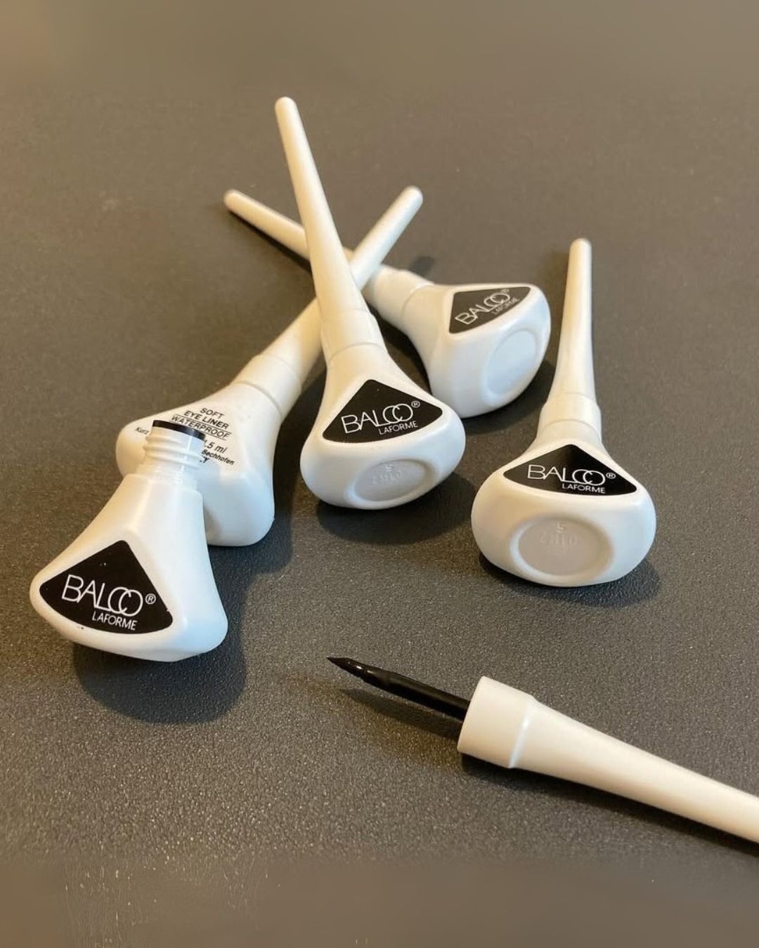 خط چشم کوزه ای بالکو